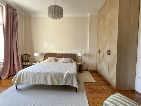 Izdavanje, četvorosoban stan, 122m², Stari Grad, Beograd - image 7