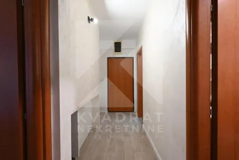 Izdavanje, dvosoban stan, 85m², Preko Morače, Podgorica - image 13