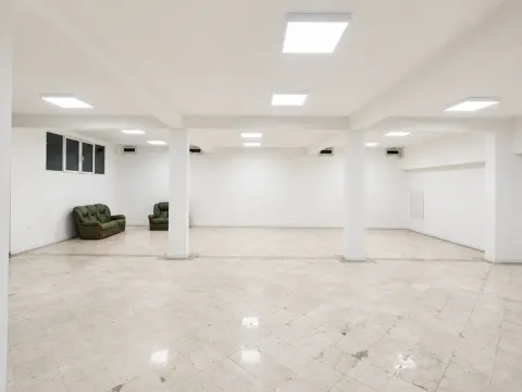 Rent, office space, 220m², Centar, Podgorica - image 3