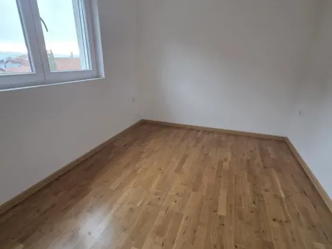 Sale, two bedroom apartment, 54m², Pantelej, Niš - image 6