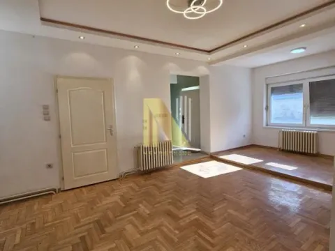 Izdavanje, poslovni prostor, 100m², Rotkvarija, Novi Sad Sve Podlokacije - image 5