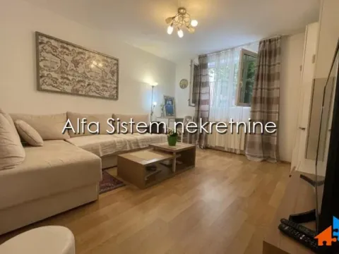 Rent, apartment, 60m², Vračar Sve Podlokacije, Beograd - image 4