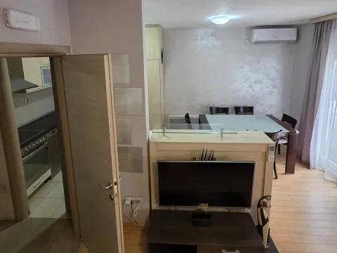 Sale, two bedroom apartment, 69m², Preko Morače, Podgorica - image 3