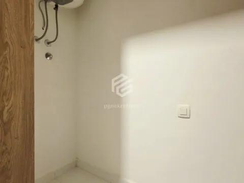 Rent, two bedroom apartment, 85m², Master Kvart, Podgorica - image 12