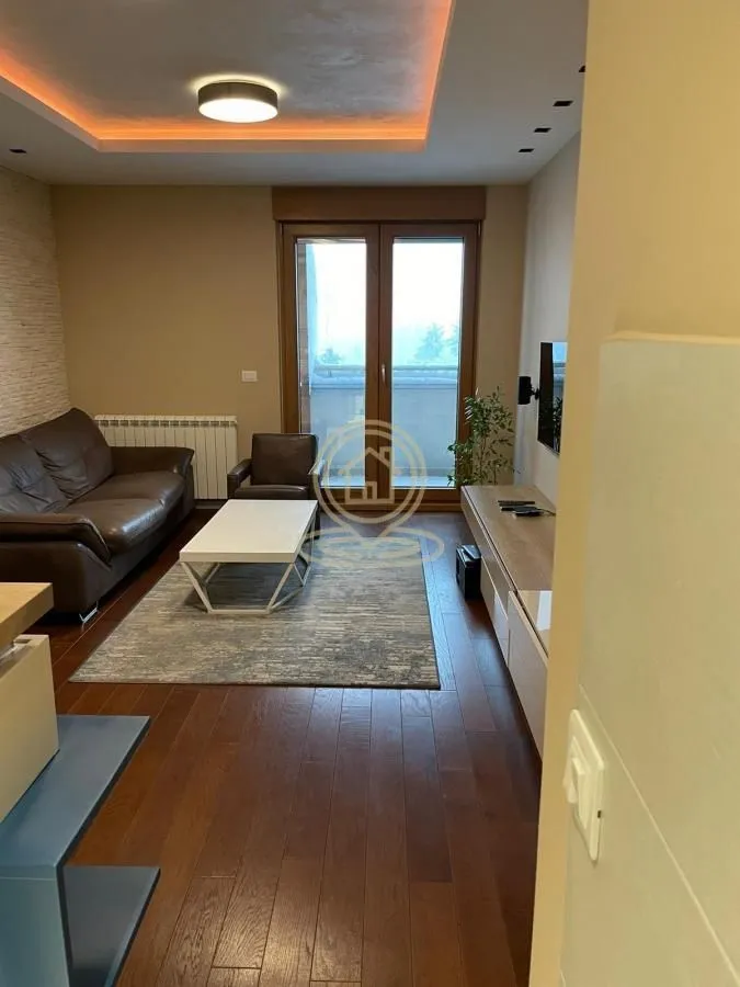 Rent, two bedroom apartment, 52m², Novi Beograd Blok 67, Novi Beograd Sve Podlokacije
