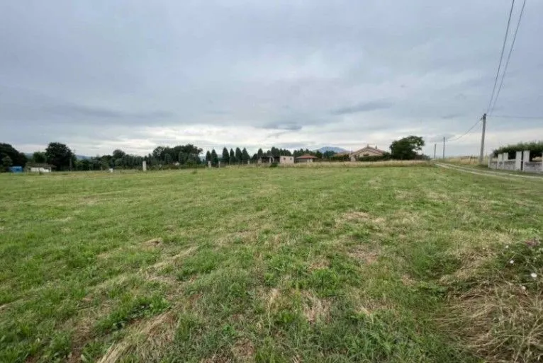 Prodaja, plac, 1490m², Pričelje, Podgorica