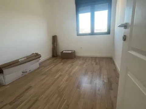 Prodaja, trosoban stan, 90m², Gorica C, Podgorica - image 14