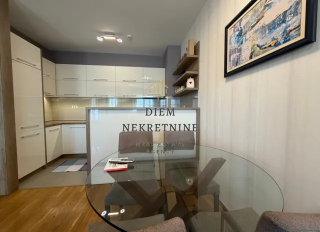 Prodaja, dvosoban stan, 63m², City Kvart, Podgorica