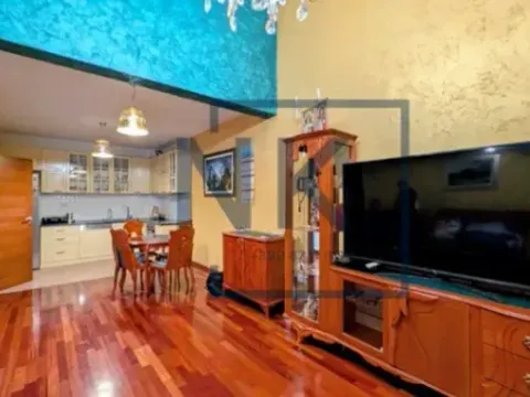 Prodaja, dvosoban stan, 90m², Gorica C, Podgorica - image 5