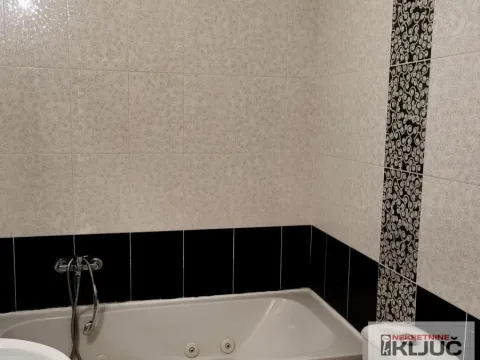 Rent, one bedroom apartment, 40m², Salajka, Novi Sad Sve Podlokacije - image 10