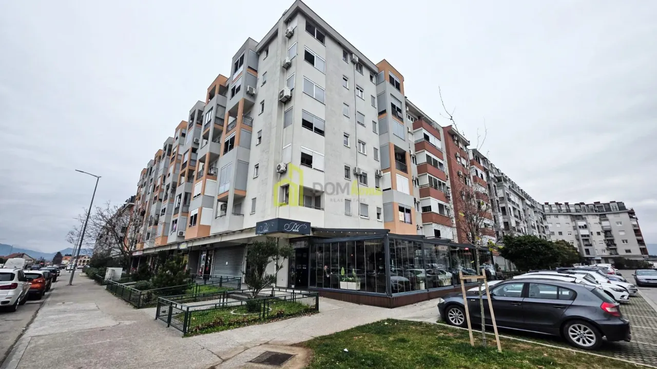 Rent, office space, 120m², Stari Aerodrom, Podgorica