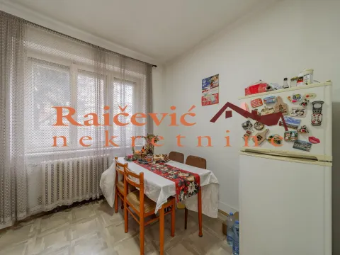 Prodaja, dvosoban stan, 65m², Zemun Centar, Zemun Sve Podlokacije - image 7
