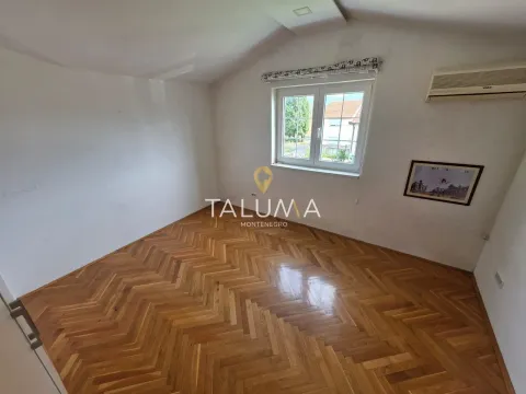 Rent, house, 300m², Gornja Gorica, Podgorica - image 9