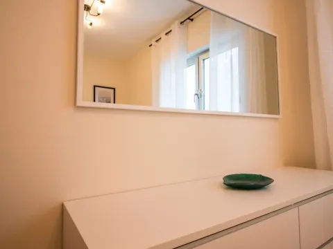 Prodaja, dvosoban stan, 75m², Dobrota, Kotor - image 10