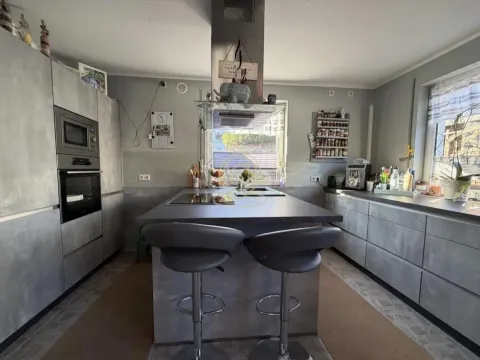 Sale, house, 230m², Korićani, Kragujevac - image 3