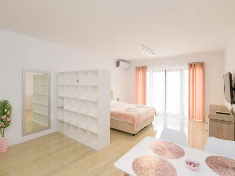Prodaja, jednosoban stan, 52m², Donja Lastva, Tivat - image 3