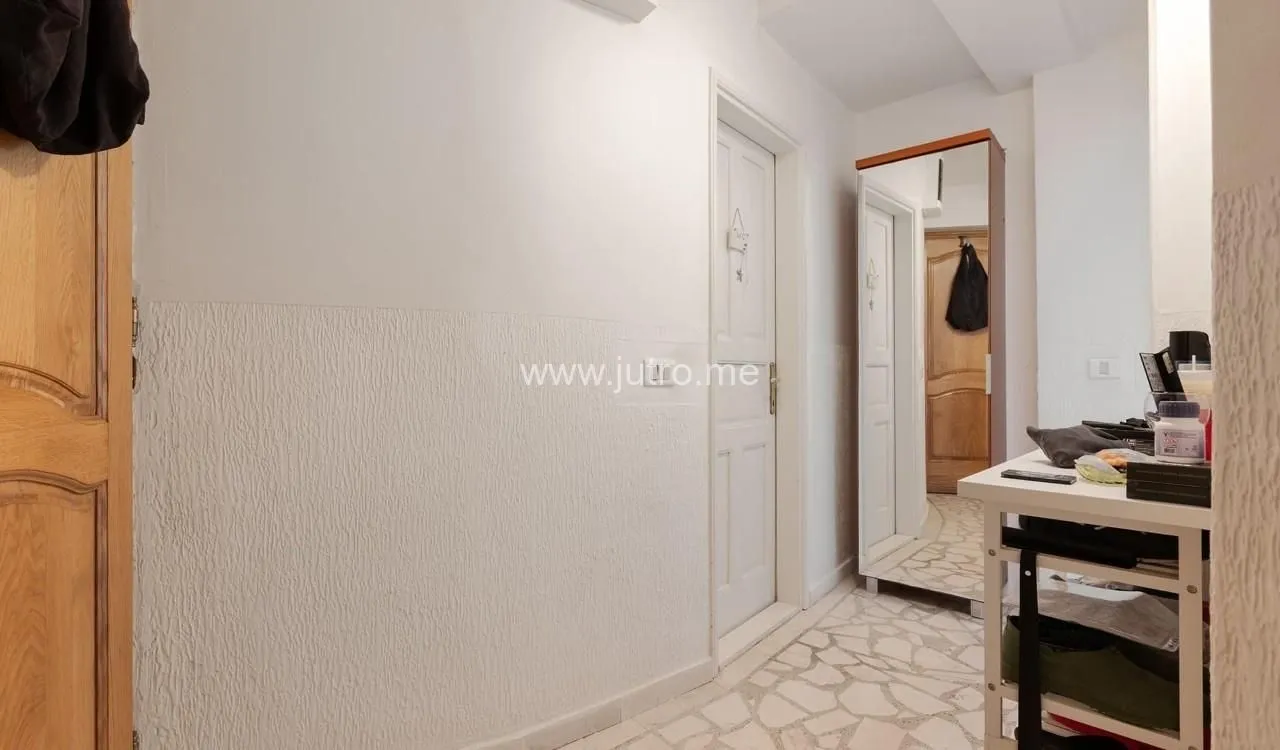 Prodaja, jednosoban stan, 62m², Donja Lastva, Tivat