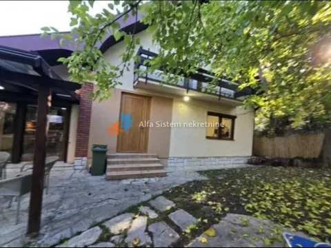 Rent, house, 160m², Savski Venac, Beograd - image 29