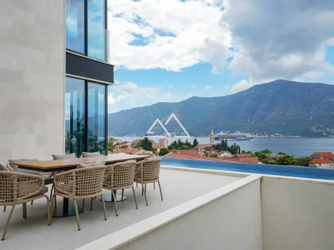 Sale, house, 412m², Dobrota, Kotor - image 25