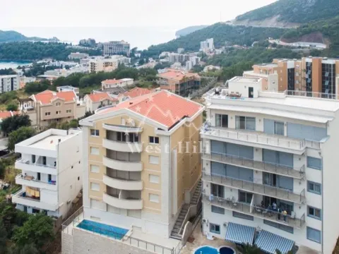 Sale, one bedroom apartment, 45m², Bečići, Budva - image 1
