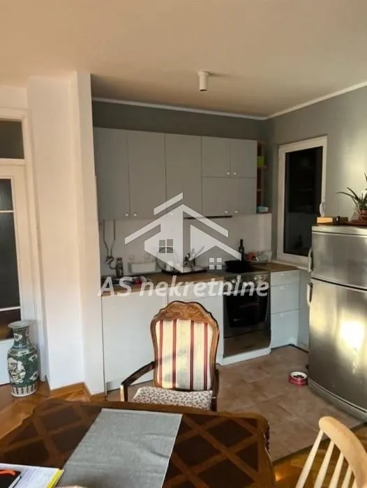 Rent, two bedroom apartment, 54m², Stari Grad, Beograd