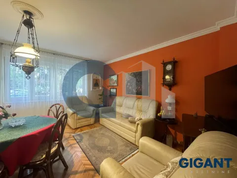 Sale, four bedroom apartment, 70m², Zemun Kalvarija, Zemun Sve Podlokacije