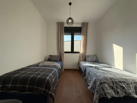 Prodaja, dvosoban stan, 75m², Tološka šuma, Podgorica - image 10