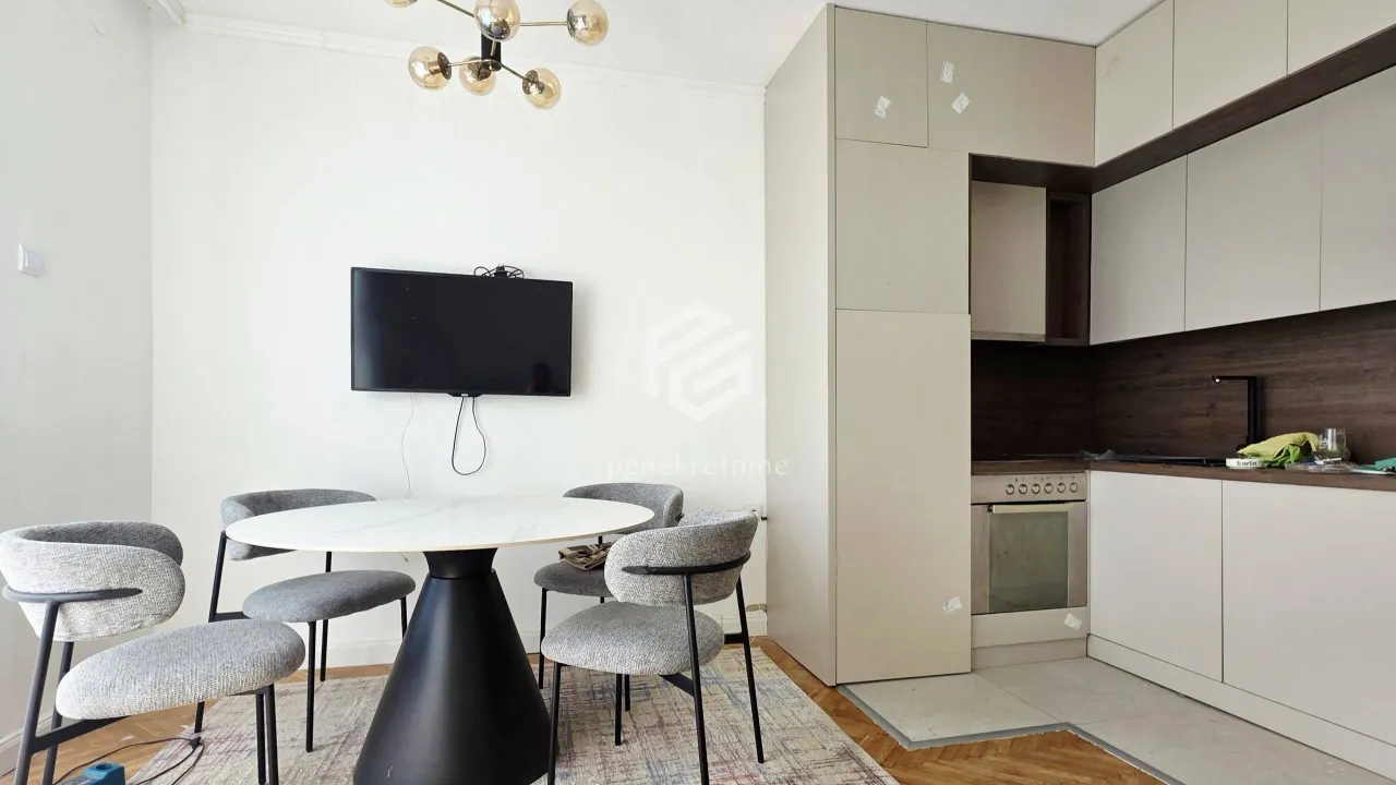 Izdavanje, dvosoban stan, 70m², Preko Morače, Podgorica