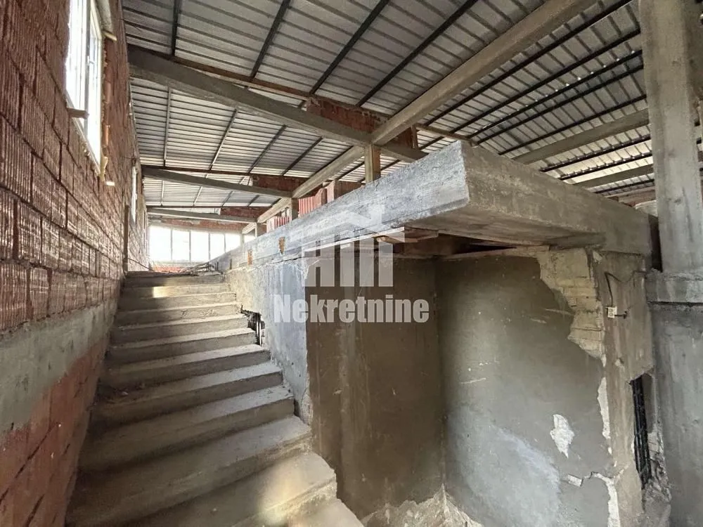 Rent, office space, 700m², Umka, Beograd
