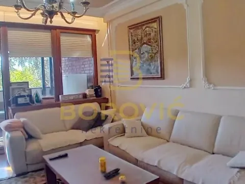 Prodaja, kuća, 156m², Brace Jerković, Voždovac Sve Podlokacije - image 2