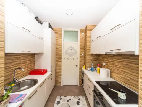 Prodaja, dvosoban stan, 72m², Autobuska stanica, Podgorica - image 5