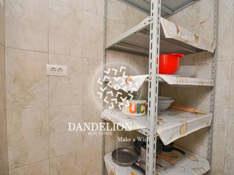 Izdavanje, dvosoban stan, 90m², Centar, Podgorica - image 12