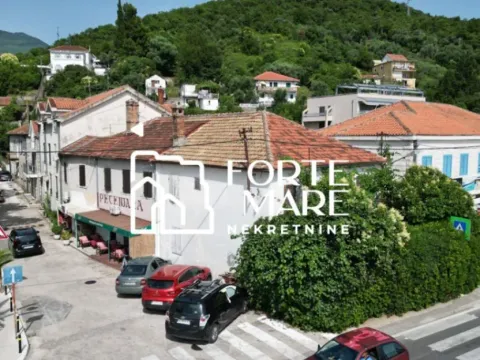 Sale, house, 136m², Zelenika, Herceg Novi