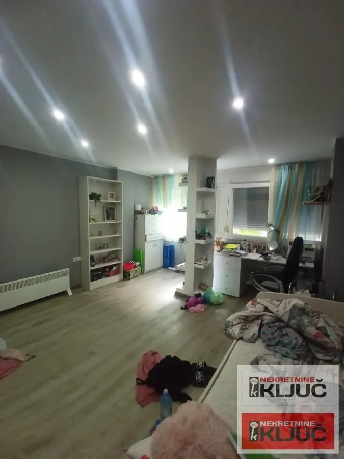 Prodaja, dvosoban stan, 62m², Liman 1, Novi Sad Sve Podlokacije