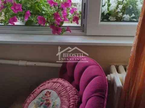 Sale, two bedroom apartment, 39m², Savski Venac, Beograd - image 5