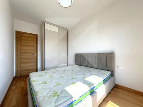 Izdavanje, dvosoban stan, 61m², Tološi, Podgorica - image 9