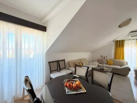 Prodaja, dvosoban stan, 68m², Stari Aerodrom, Podgorica - image 5