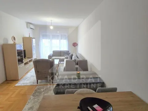 Izdavanje, jednosoban stan, 48m², Stari Aerodrom, Podgorica - image 2