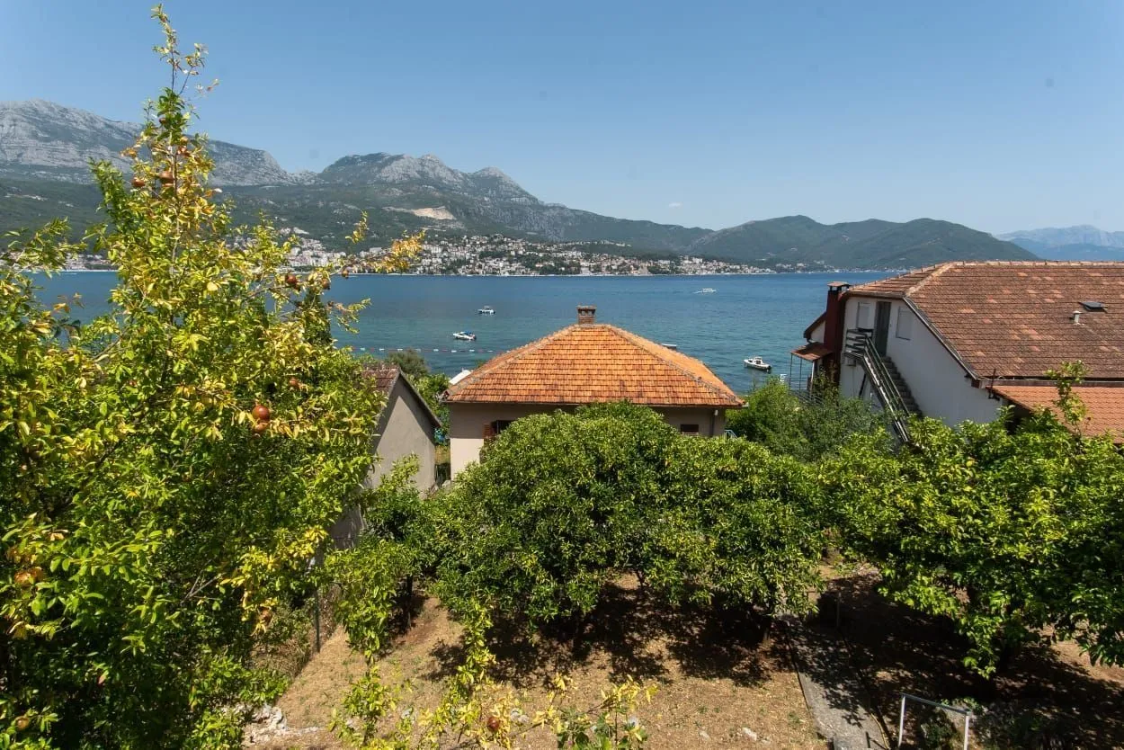 Prodaja, kuća, 120m², Sutorina, Herceg Novi