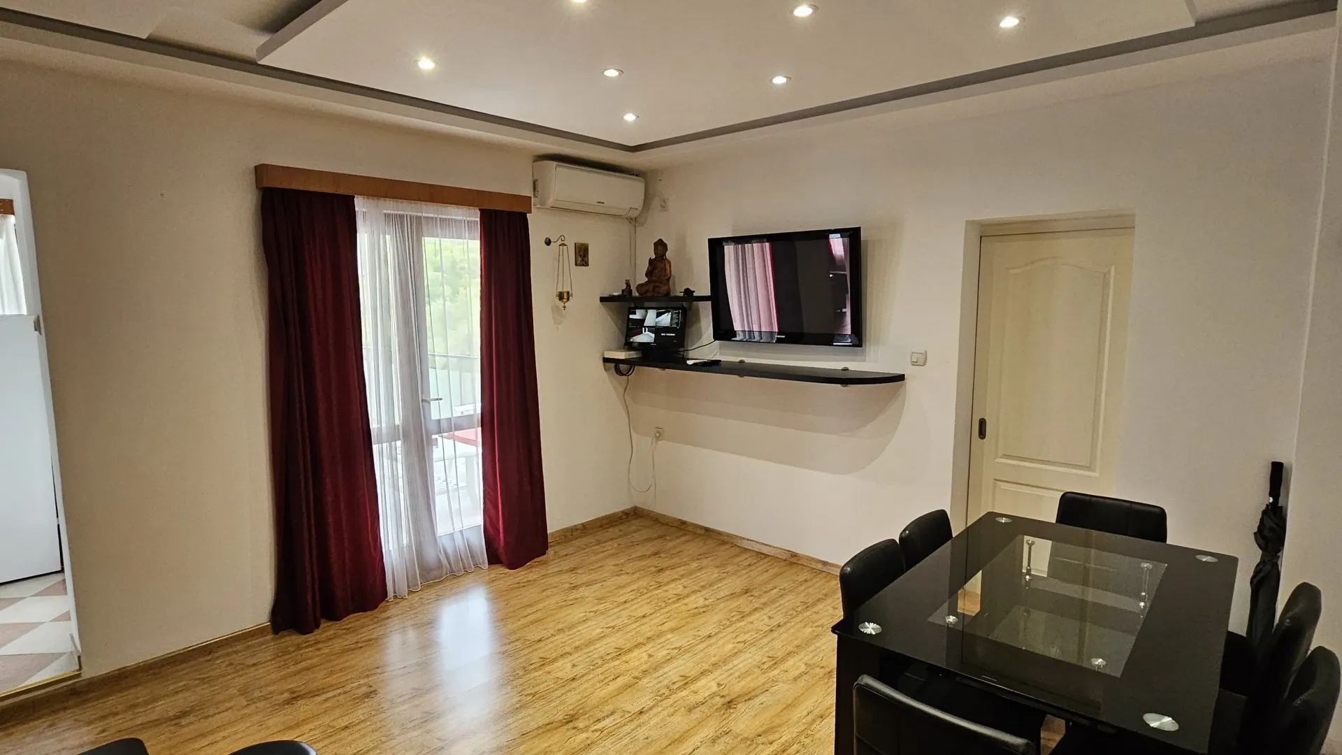 Rent, house, 125m², Radanovići, Kotor
