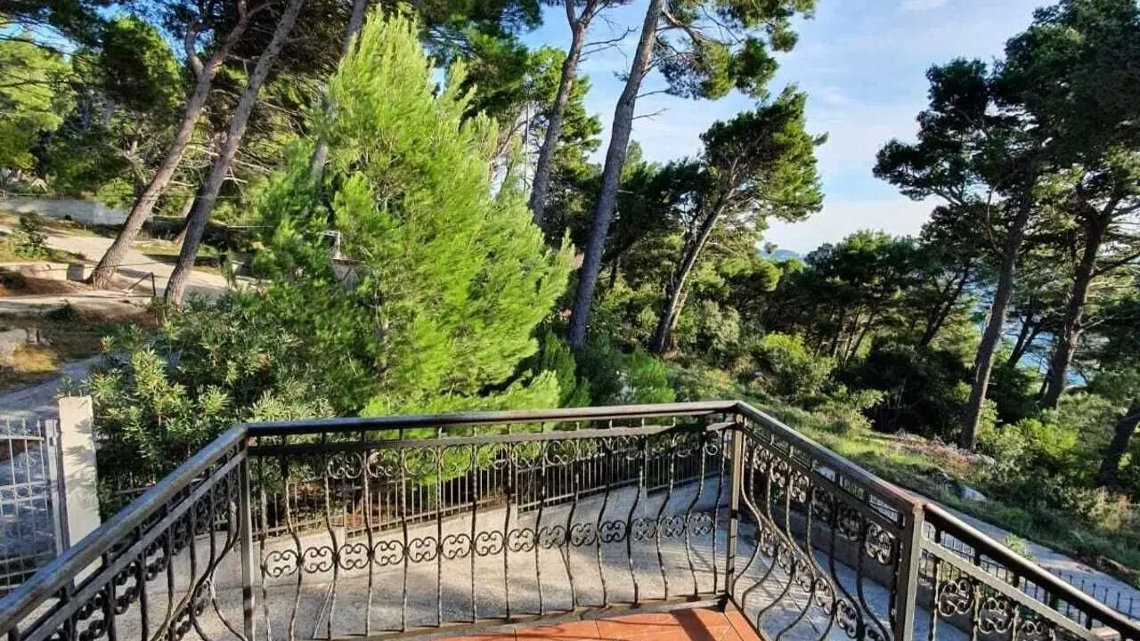 Sale, house, 180m², Sutomore, Bar