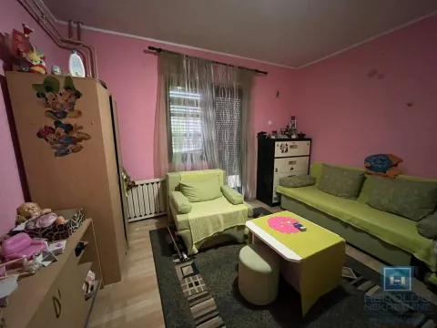 Prodaja, kuća, 200m², Tabane, Jagodina - image 5