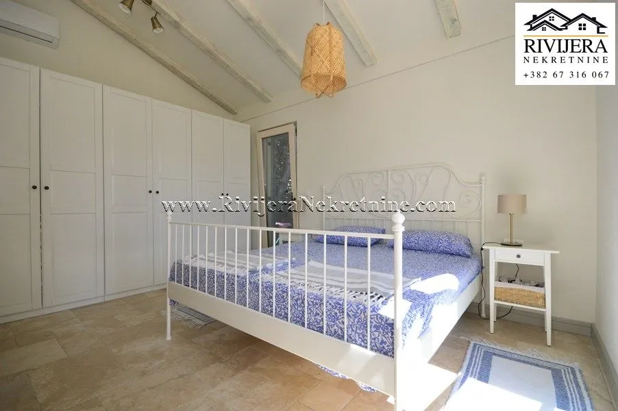 Prodaja, kuća, 184m², Baošići, Herceg Novi
