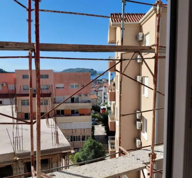 Prodaja, dvosoban stan, 63m², Podmaine, Budva