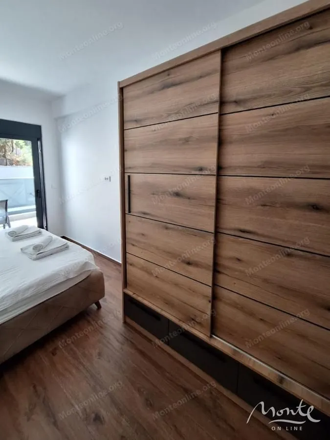 Sale, two bedroom apartment, 67m², Dobre Vode, Bar
