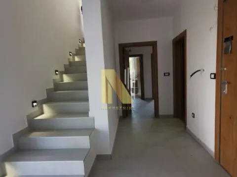 Prodaja, četvorosoban stan, 124m², Sremska Kamenica, Petrovaradin - image 18