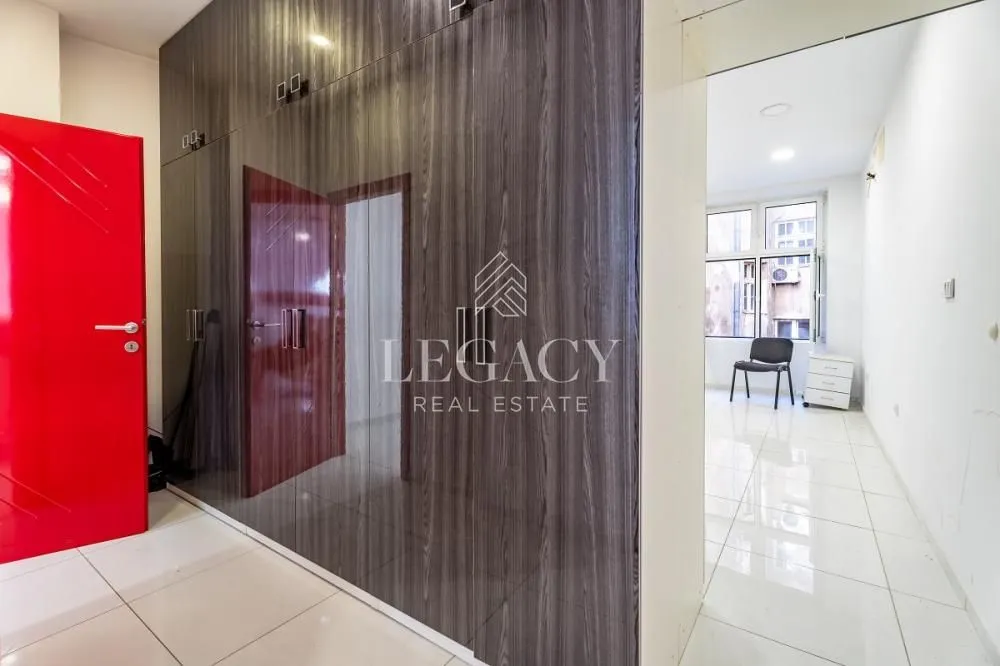 Rent, office space, 179m², Stari Grad, Beograd