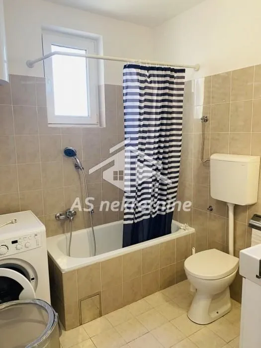 Prodaja, dvosoban stan, 60m², Voždovačka Crkva, Voždovac Sve Podlokacije