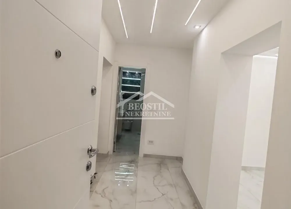 Prodaja, dvosoban stan, 60m², Zvezdara Sve Podlokacije, Beograd