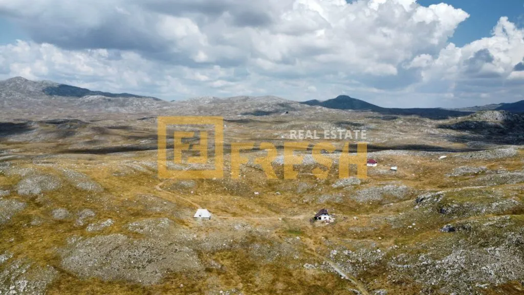 Prodaja, plac, 185000m², Šavnik, Crna Gora
